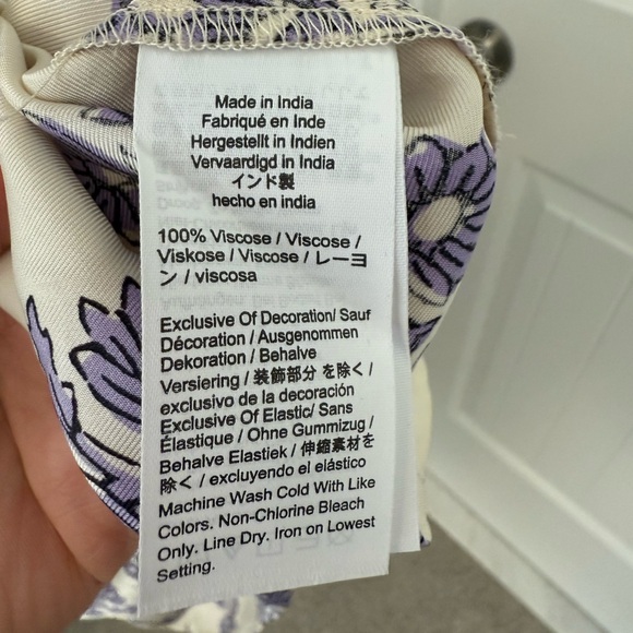 NWT J.Crew Smocked-bodice midi dress in blooming lilac block print (size xs) - Picture 10 of 10